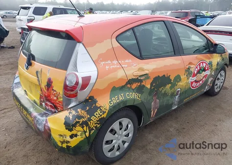 2014 Toyota Prius C One z USA, uszkodzony, nr VIN JTDKDTB37E1569922